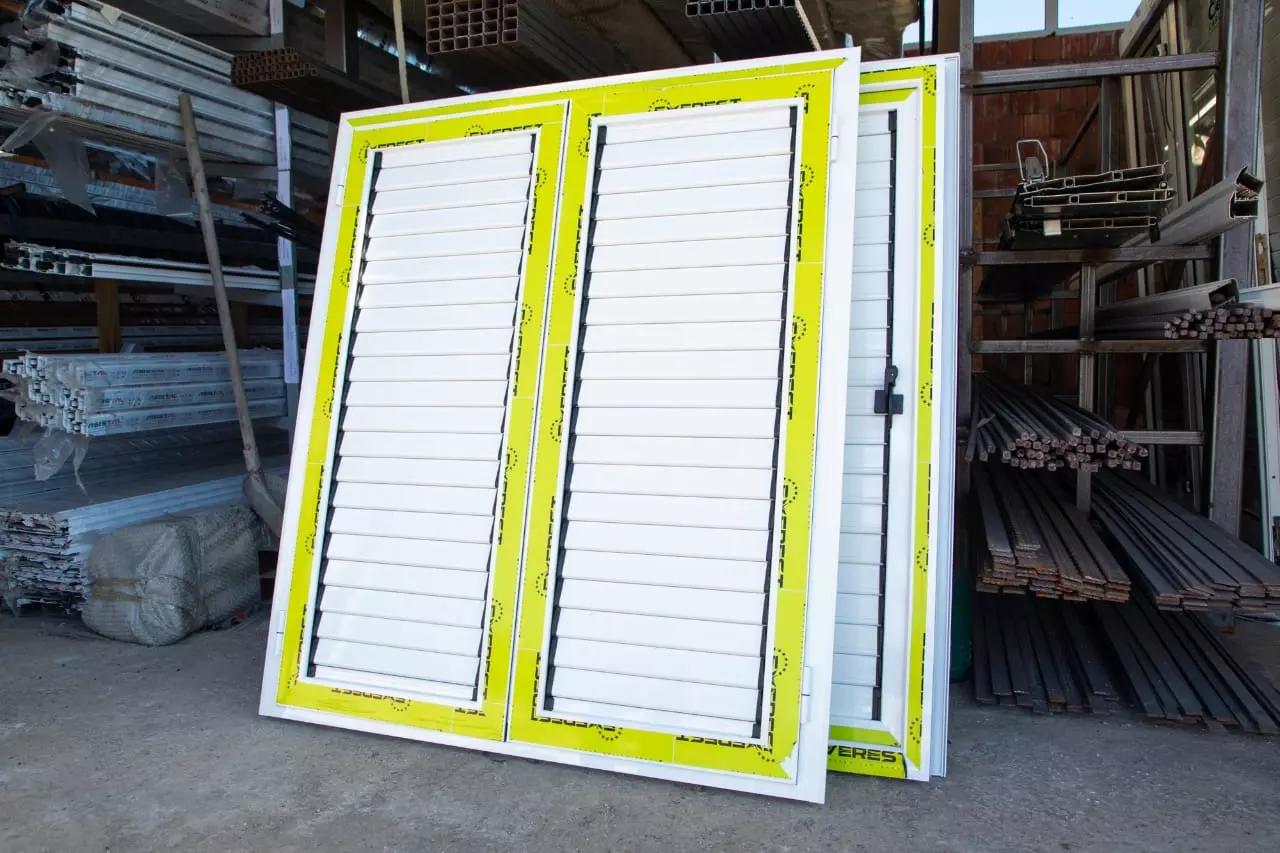 AluipvcstolarijaTuzi3 AluipvcstolarijaTuzi3