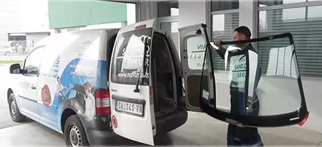 Auto-stakla-prodaja-i-ugradnja-Šabac1