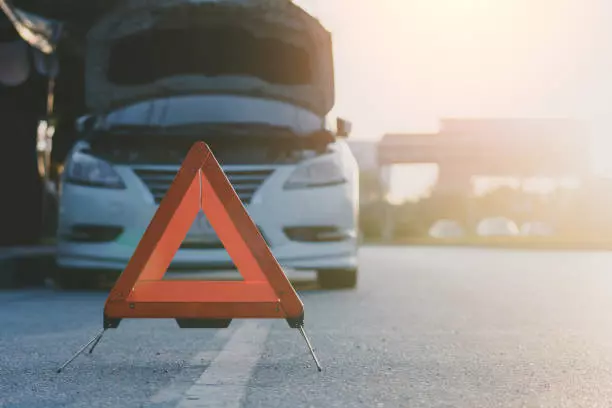 AutomehanikaihitneintervencijepomoćnaputuinakućnuadresuBeograd