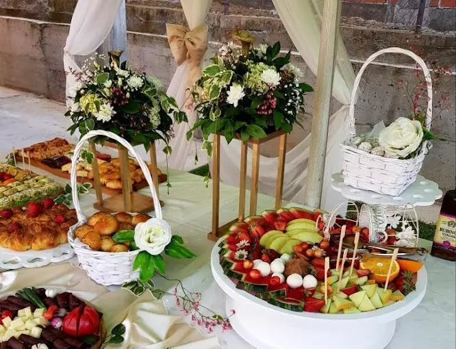 DostavaslanihislatkihjelapoporudžbiniKuršumlija