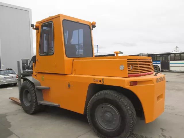 Istovar-tereta-i-robe-Novi-Sad1