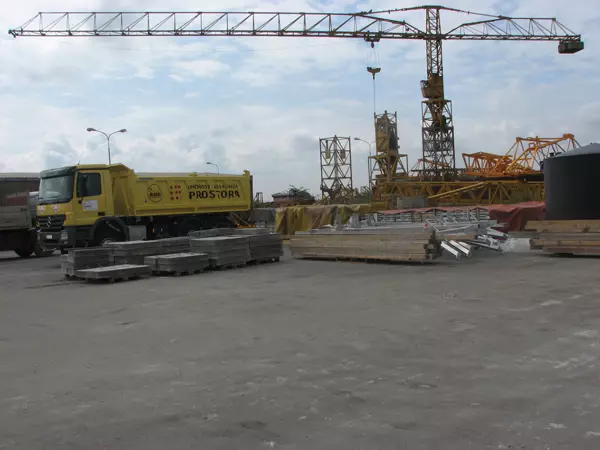 IznajmljivanjekranovaBeogradSrbija1