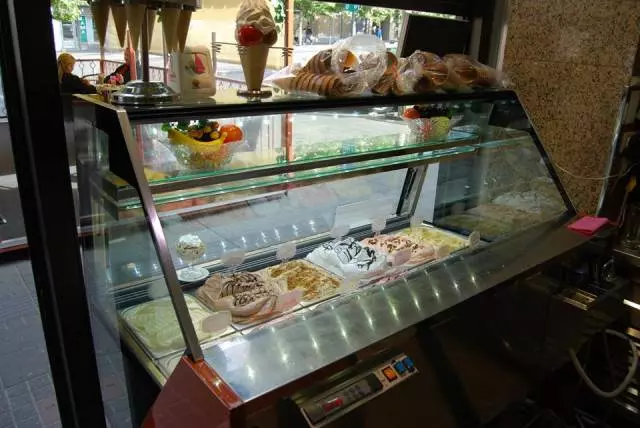 Izrada-sitnih-kolača-po-porudžbini-Beograd-Zvezdara8