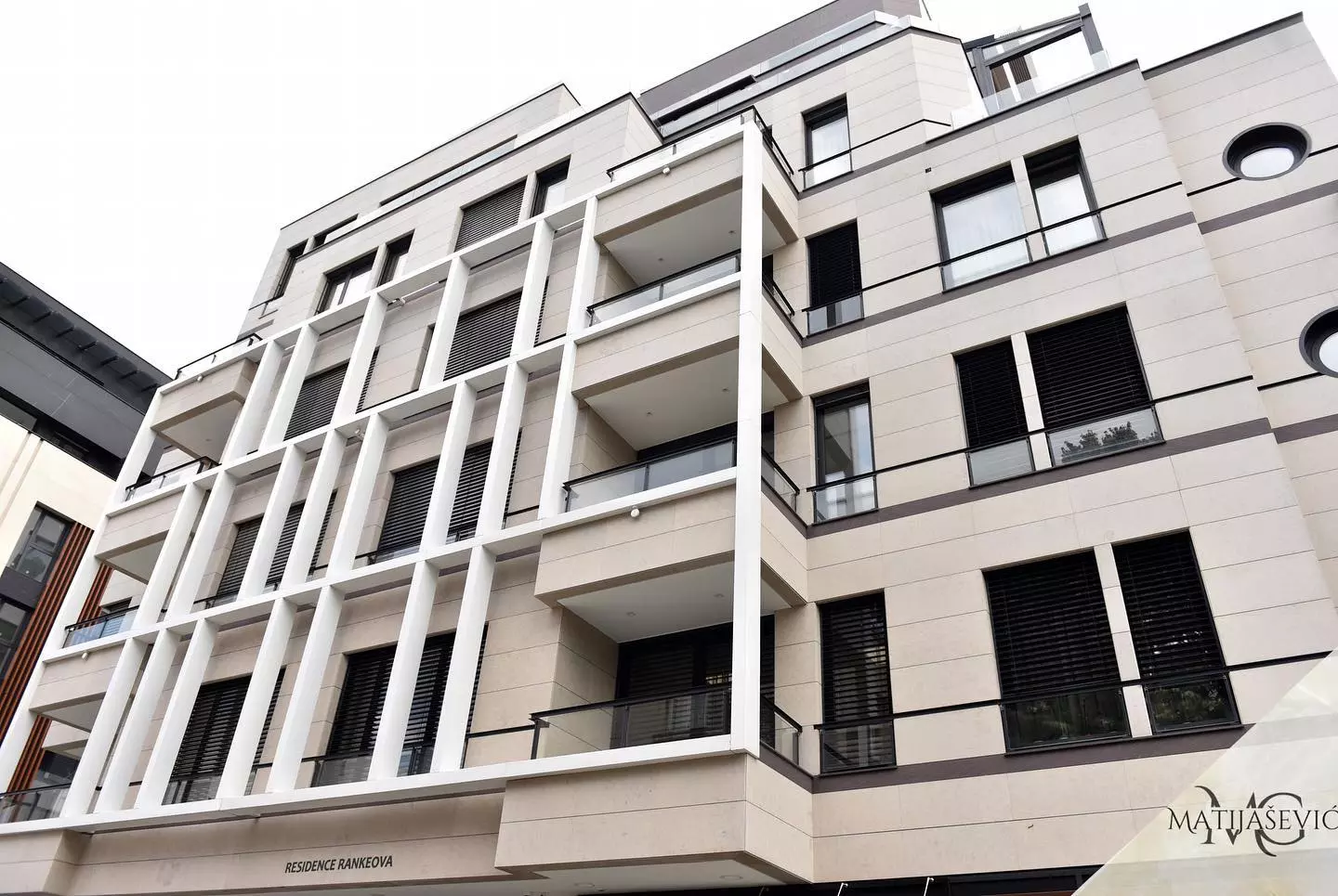 IzradaexterijeraodmermeraigranitazaposlovneobjekteLazarevacBeograd5 IzradaexterijeraodmermeraigranitazaposlovneobjekteLazarevacBeograd5