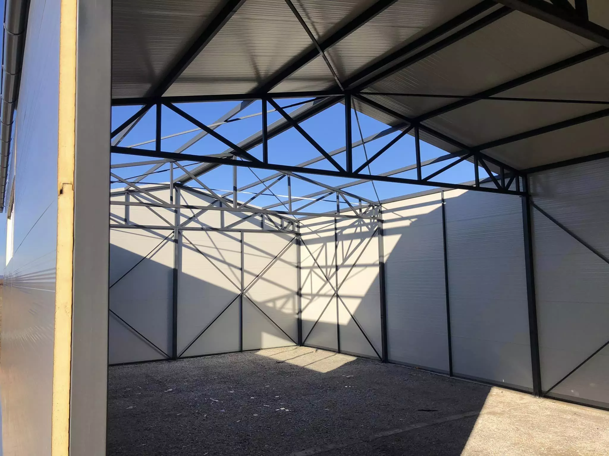 Izradaimonta%C5%BEa%C4%8Deli%C4%8DnihkonstrukcijaipanelaSrbijaKragujevac1