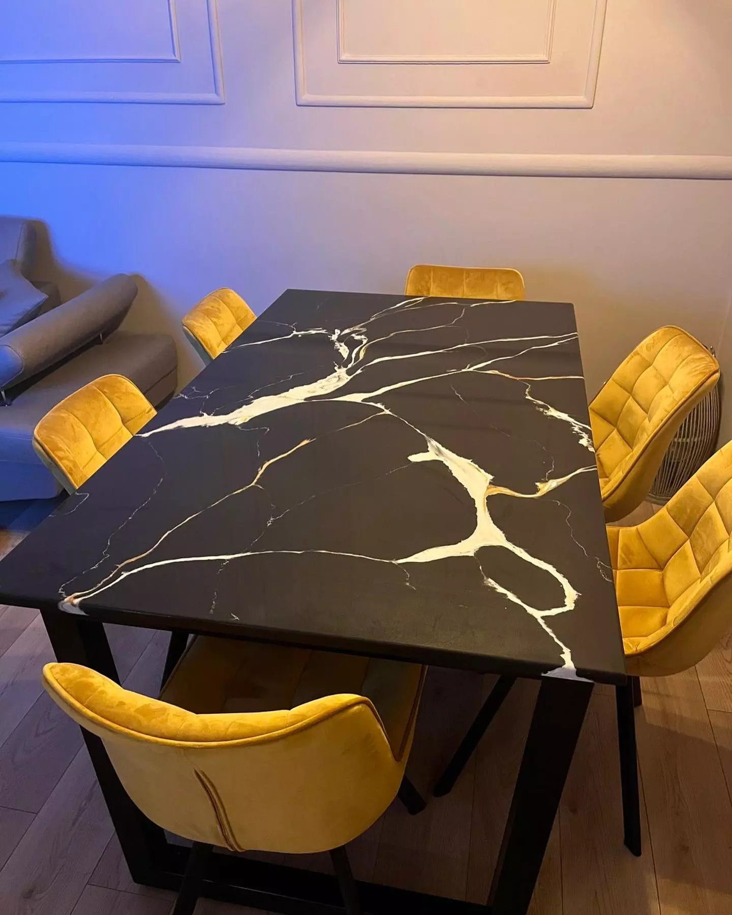 KamenorezacobradaisečenjekamenaPodgorica5