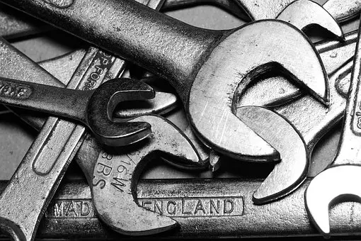 Kompletan-auto-servis-Lapovo1