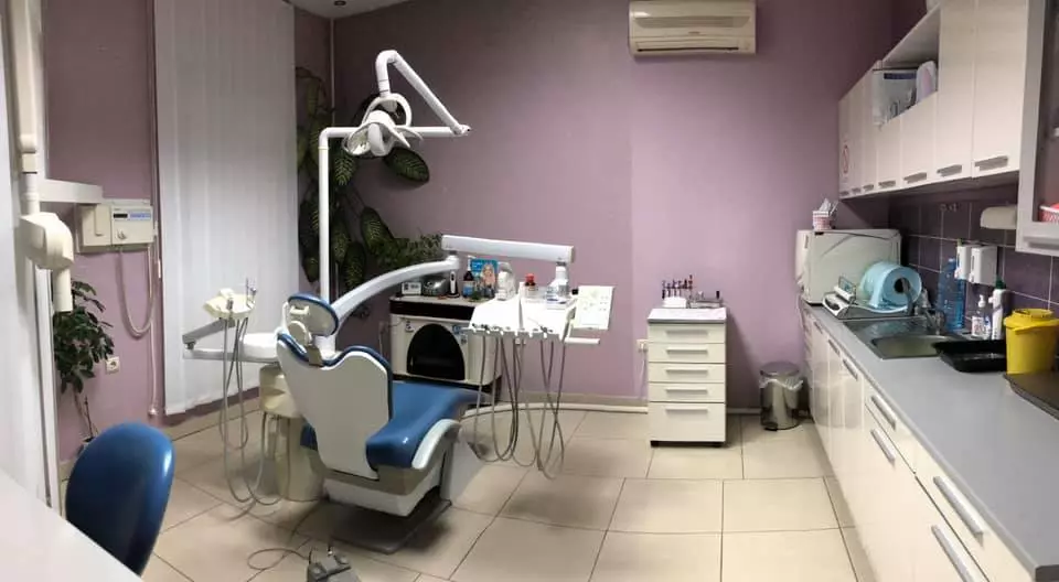 Kompletne stomatološke usluge Kisač Kompletne stomatološke usluge Novi Sad