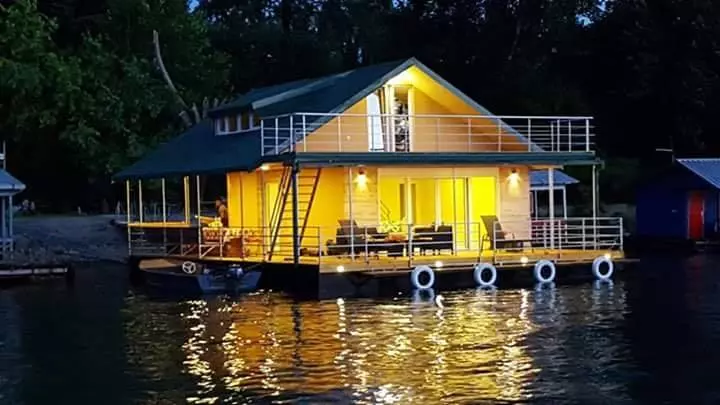 Najkvalitetniji-splavovi-Čukarica-Srbija1