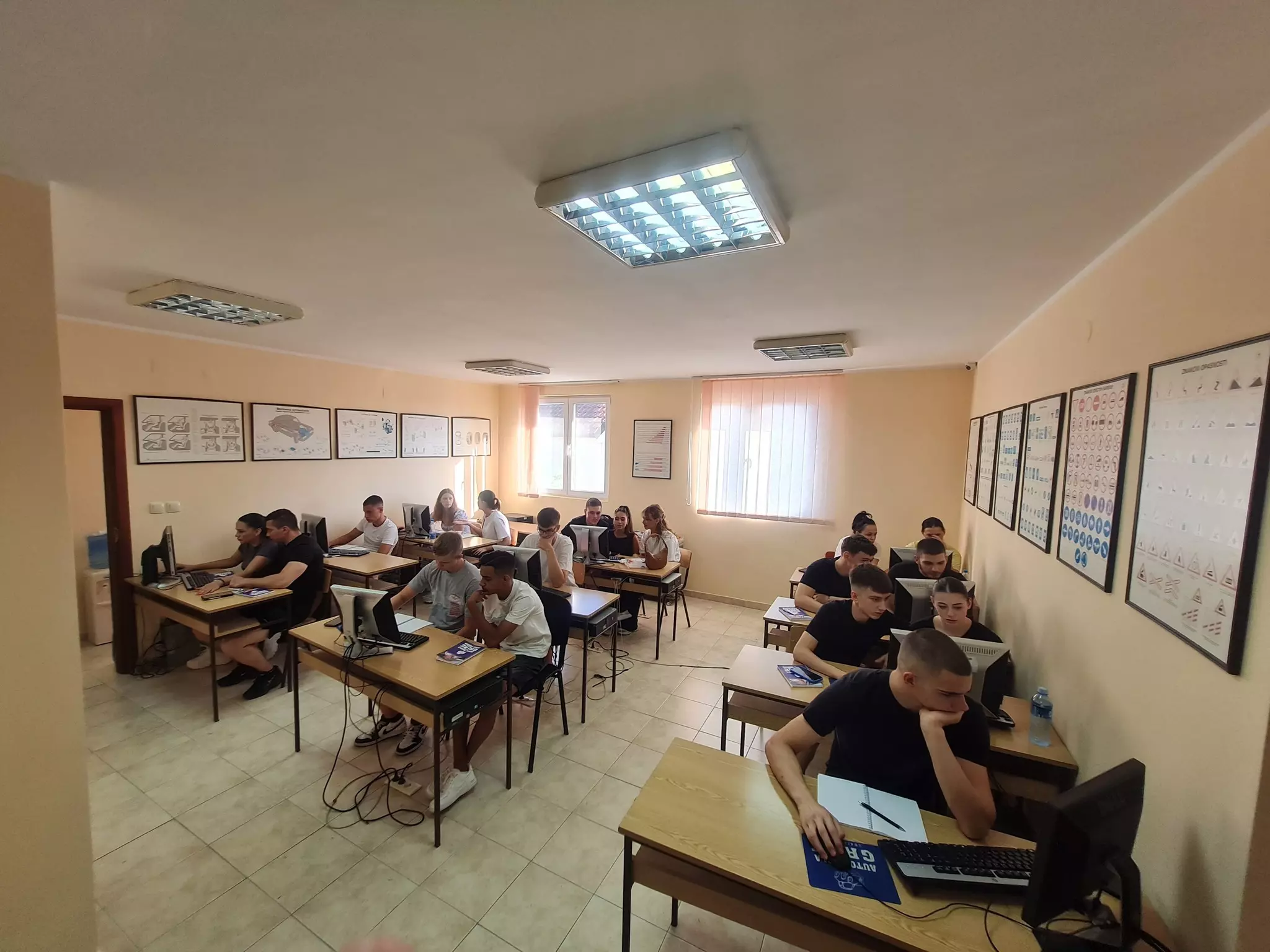 ObukazavozačeNovaPazova2 ObukazavozačeNovaPazova2