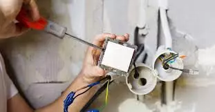 Održavanje-rasvete-ugradnja-električnih-instalacija-Požega4 Održavanje-rasvete-ugradnja-električnih-instalacija-Požega4