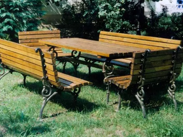 OpremazadvorištaibašteDorćolBeograd1