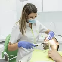 OralnahirurgijaiimplantologijaNiš1