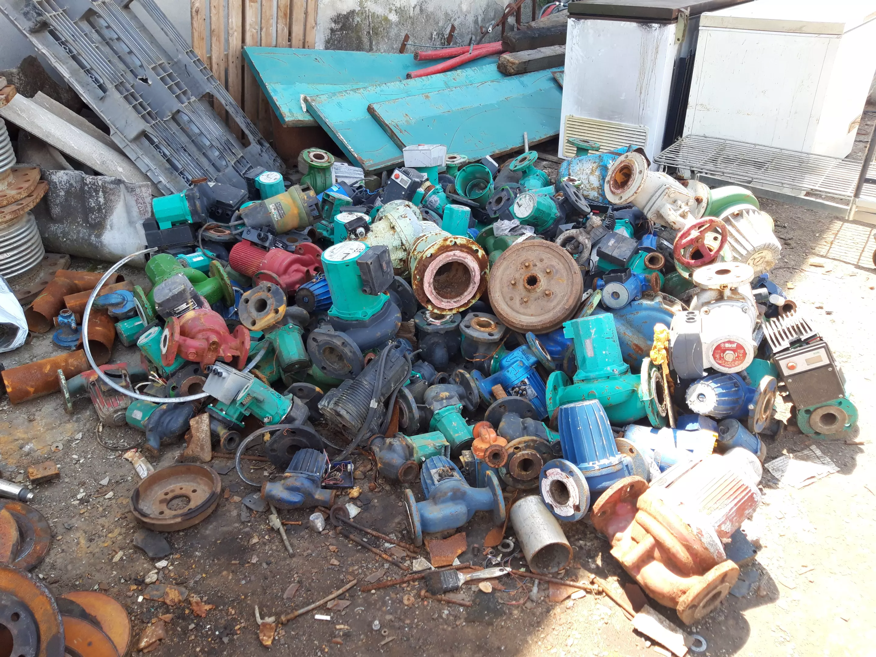 Otkup-gvo%C5%BE%C4%91a-metala-i-sekundarnih-sirovina-Novi-Sad30 Otkup-gvo%C5%BE%C4%91a-metala-i-sekundarnih-sirovina-Novi-Sad30