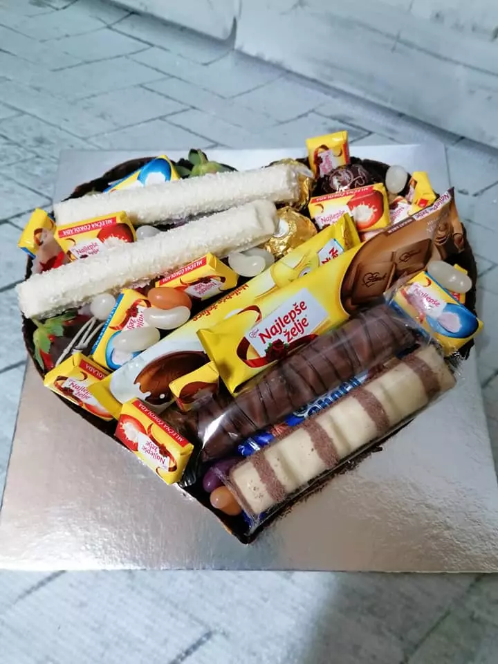 PersonalizovanidesertizapokloneiiznenađenjaInđija3