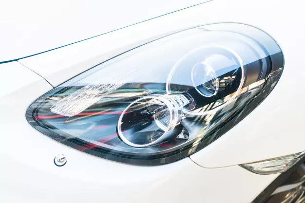 Prodajemo-najbolja-auto-stakla-u-Nisu