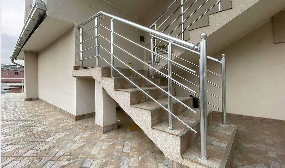 ProizvodnjaimontažaaluminijumskihgelenderaiINOXogradaSrbijaLapovo2