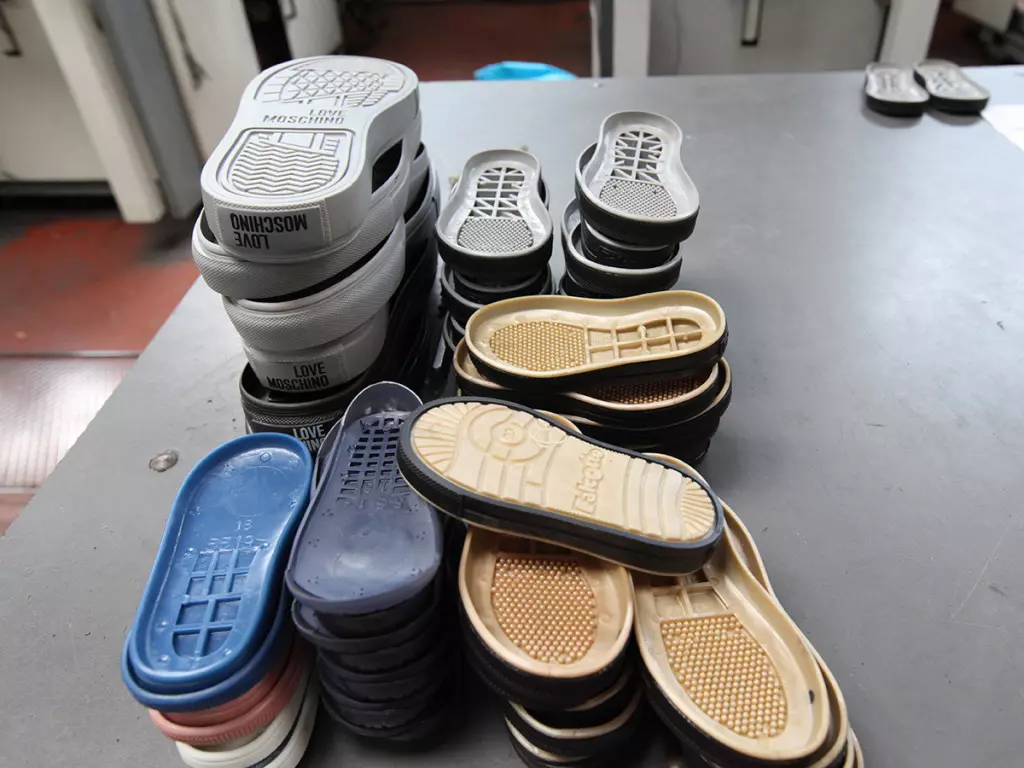 ProizvodnjaobućeiđonovaKnjaževacRuma4 ProizvodnjaobućeiđonovaKnjaževacRuma4