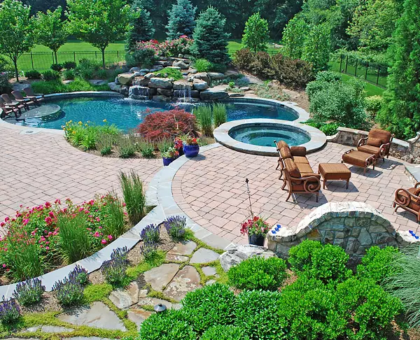 ProjektovanjeizvođenjeiodržavanjezelenihpovršinaNikšić6