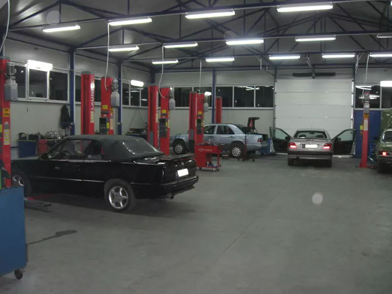 ServisautomobilaiopremaZrenjanin2