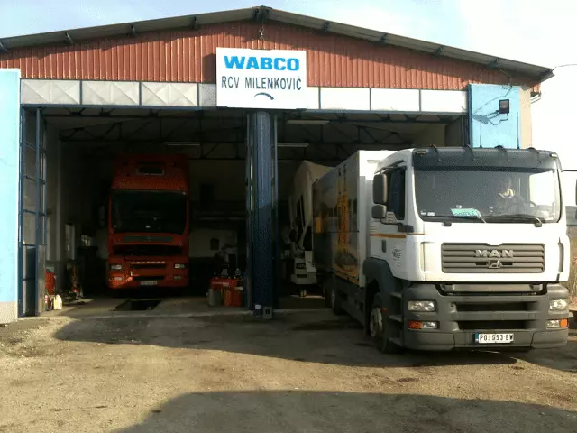 ServisipopravkakamionaParaćin