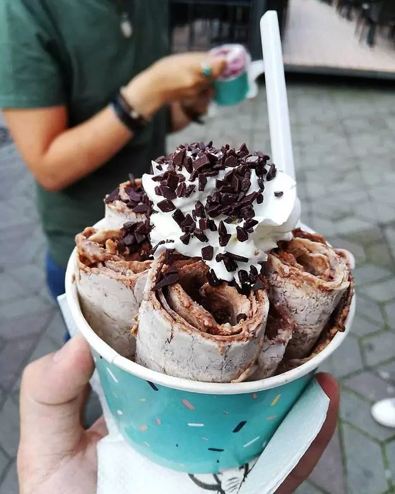 Tajlandske-sladoled-rolnice-Kragujevac4 Tajlandske-sladoled-rolnice-Kragujevac4