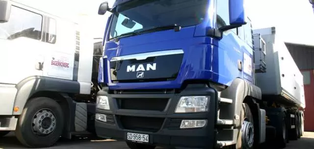 Trgovina-i-remont-polovnih-teretnih-vozila-Lozovik2