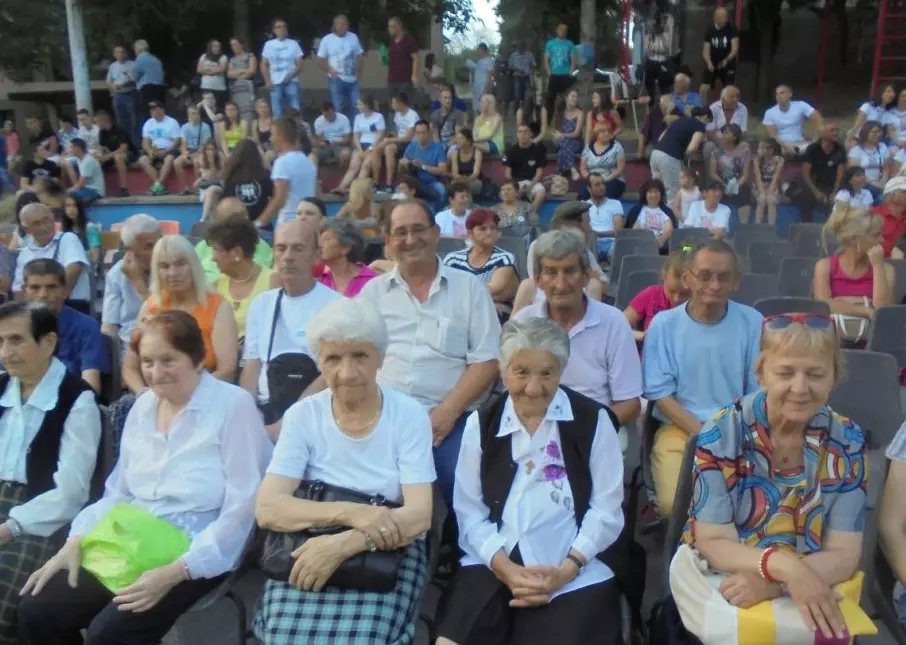 Ustanova-gerontološki-centar-Mladenovac6