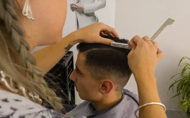 najpovoljniji-univerzalni-frizerski-salon-bor najpovoljniji-univerzalni-frizerski-salon-bor