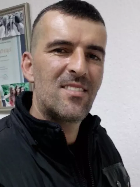Specijalista proteticar Momir Durlevic Novi Sad  (2).jpg